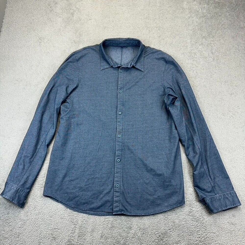 Lululemon Mens L Large Commission Long Sleeve Shirt Button Up Chambray Blue
